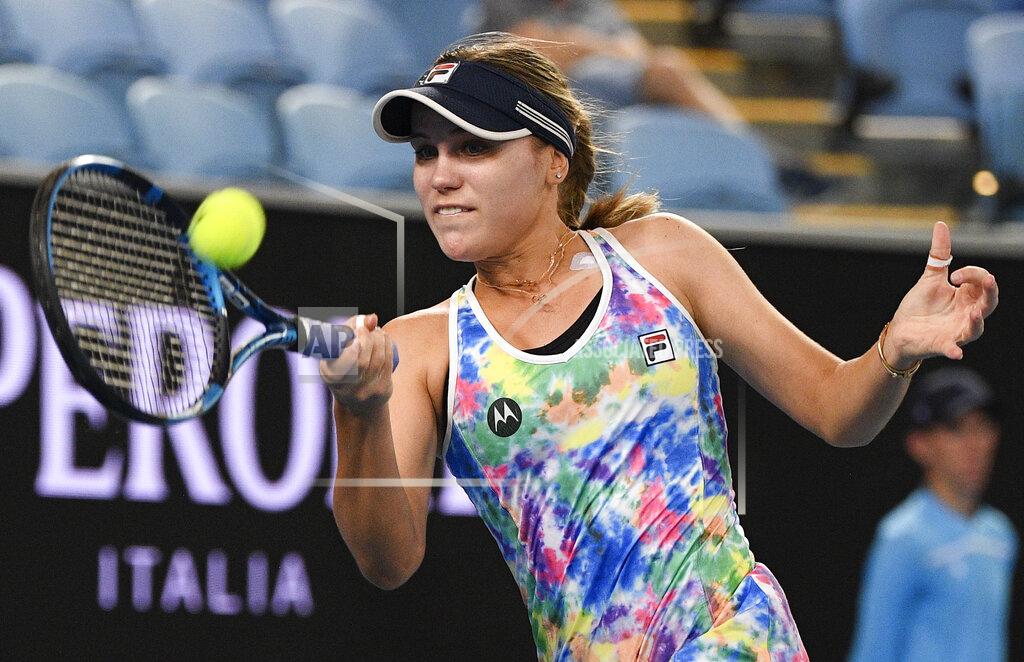 Andy Brownbill United States' Sofia Kenin makes a forehand return to Spain's Garbine Muguruza during a tuneup event ahead of the Australian Open tennis championships in Melbourne, Australia, Friday, Feb. 5, 2021.(AP Photo/Andy Brownbill)