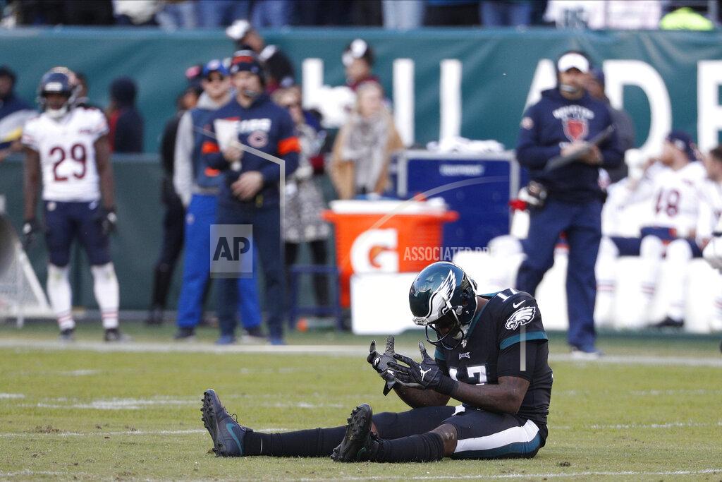 Chris Szagola Philadelphia Eagles' Alshon Jeffery reacts after missing a pass during the second half of an NFL football game against the Chicago Bears, Sunday, Nov. 3, 2019, in Philadelphia. (AP Photo/Chris Szagola)