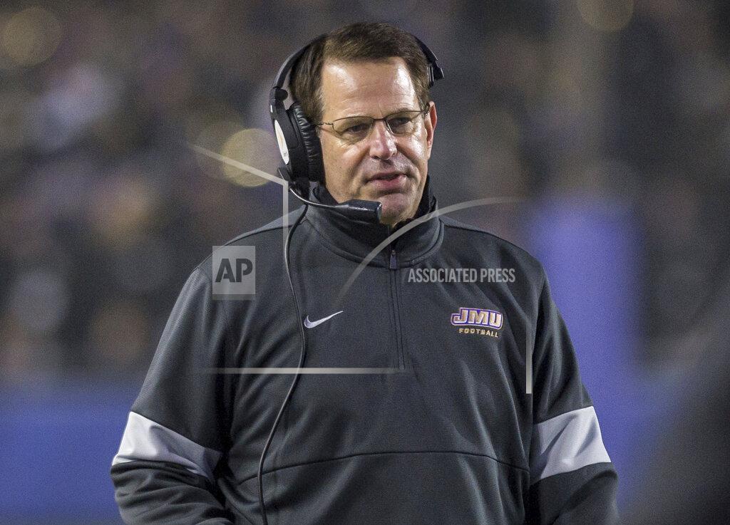 Daniel Lin James Madison head coach Curt Cignetti paces his sideline during the first half of a quarterfinal game against Northern Iowa in the NCAA college Football Championship Subdivision playoffs in Harrisonburg, Va., Friday, Dec. 13, 2019. (Daniel Lin/Daily News-Record via AP)