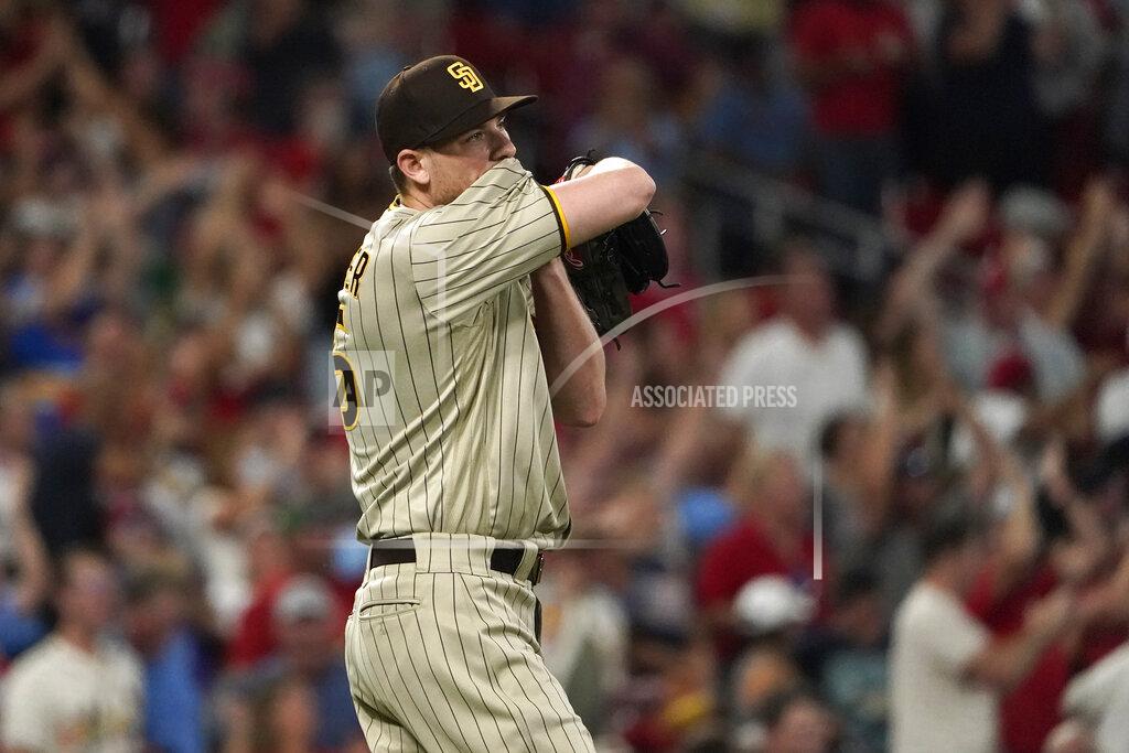 Jeff Roberson San Diego Padres relief pitcher Ross Detwiler pauses on the mound after giving up a grand slam to St. Louis Cardinals' Dylan Carlson during the eighth inning of a baseball game Friday, Sept. 17, 2021, in St. Louis. (AP Photo/Jeff Roberson)
