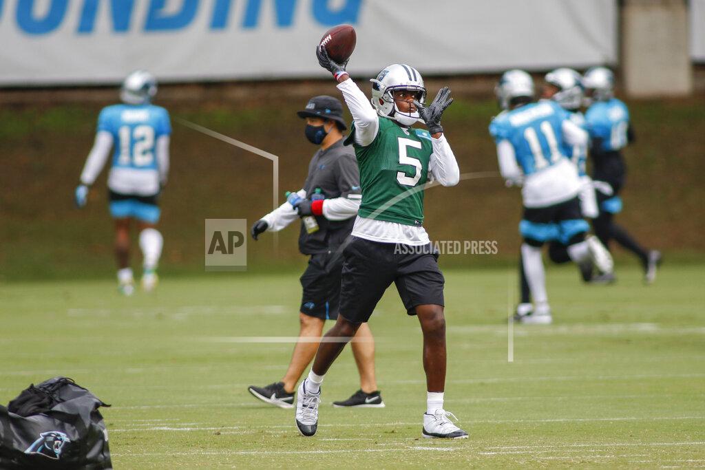 Nell Redmond Carolina Panthers quarterback Teddy Bridgewater throws a pass during NFL football training camp practice Sunday, Aug. 16, 2020 in Charlotte, N.C. (AP Photo/Nell Redmond)