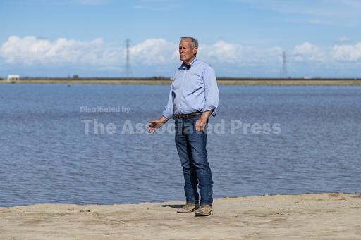 California farmers flood fields to boost groundwater ba... - Vimarsana News
