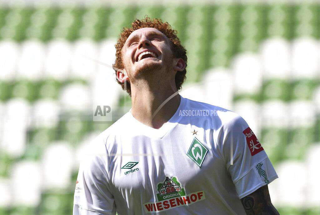 Carmen Jaspersen Werder's Josh Sargent celebrates his goal for the 6:1 during a German Bundesliga soccer match between Werder Bremen and 1. FC Cologne in Bremen, Germany, Saturday, June 27, 2020. (Carmen Jaspersen/dpa via AP, pool)