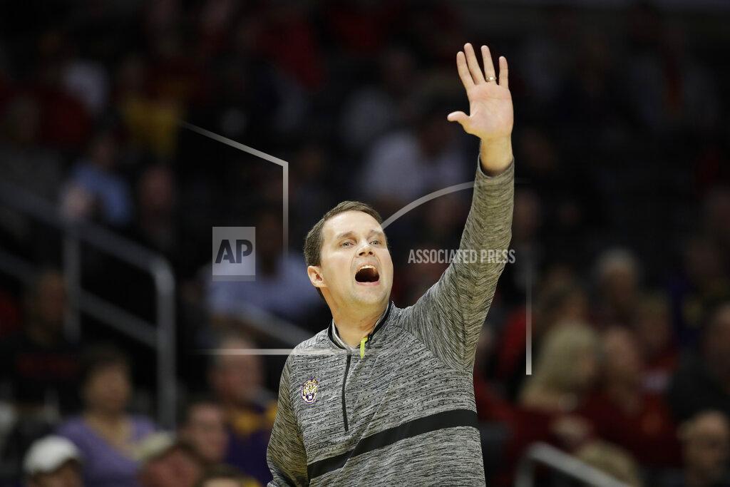 Marcio Jose Sanchez LSU head coach Will Wade yells from the bench during the first half of an NCAA college basketball game against Southern California, Saturday, Dec. 21, 2019, in Los Angeles. (AP Photo/Marcio Jose Sanchez)