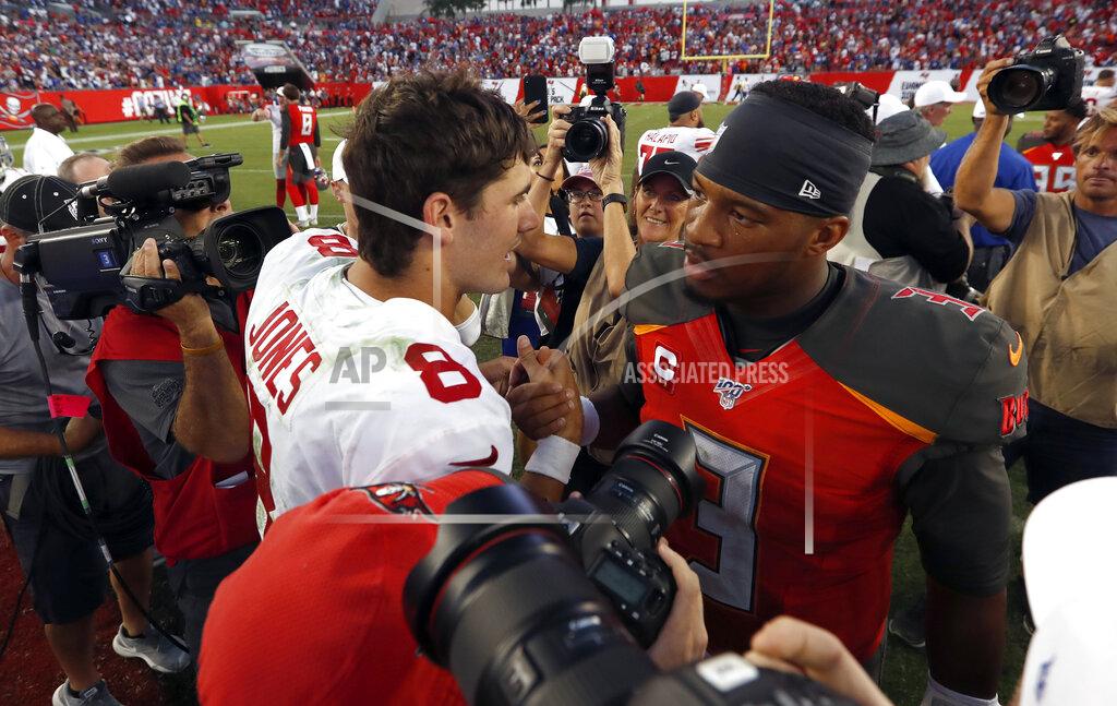 Mark Lomoglio New York Giants quarterback Daniel Jones (8) shakes hands with Tampa Bay Buccaneers quarterback Jameis Winston (3) after the Giants defeated the Buccaneers during an NFL football game Sunday, Sept. 22, 2019, in Tampa, Fla. (AP Photo/Mark LoMoglio)