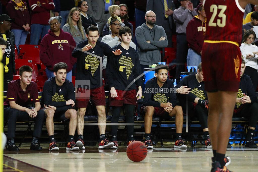Decision when to empty the bench not an easy one