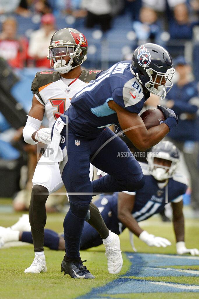 Mark Zaleski Tennessee Titans tight end Jonnu Smith (81) scores a touchdown against the Tampa Bay Buccaneers in the first half of an NFL football game Sunday, Oct. 27, 2019, in Nashville, Tenn. (AP Photo/Mark Zaleski)