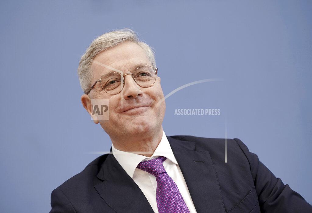 Michael Kappeler FILE - In this Germany, Tuesday, Feb. 18, 2020 file photo Norbert Roettgen, candidate for the chairmanship of the Christian Democratic Union, CDU, party, speaks at a news conference in Berlin. German Chancellor Angela Merkel's center-right party is choosing a new leader on the weekend Saturday Jan. 16 and Sunday Jan. 17, 2021, a decision that will help determine who succeeds Merkel at the helm of the European Union's biggest economy after a 16-year reign.(Michael Kappeler/dpa via AP, file)