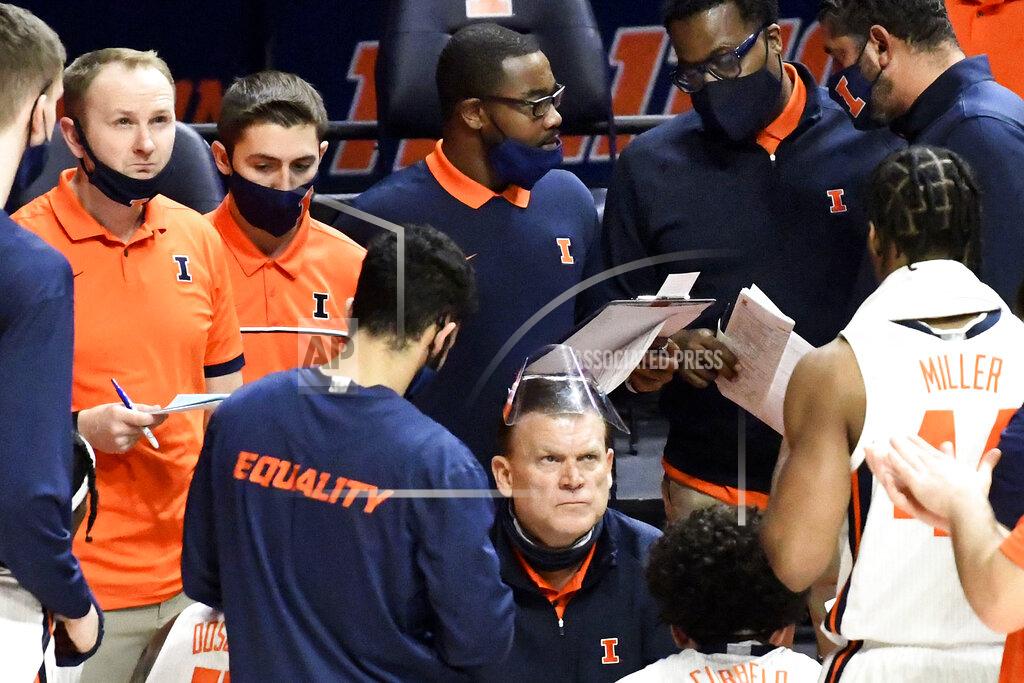 Holly Hart Illinois coach Brad Underwood talks to players during the second half of the team's NCAA college basketball game against Indiana on Saturday, Dec. 26, 2020, in Champaign, Ill. (AP Photo/Holly Hart)
