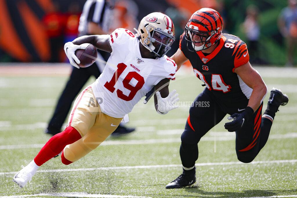Gary Landers San Francisco 49ers wide receiver Deebo Samuel (19) runs against Cincinnati Bengals defensive end Sam Hubbard (94) during the first half an NFL football game, Sunday, Sept. 15, 2019, in Cincinnati. (AP Photo/Gary Landers)