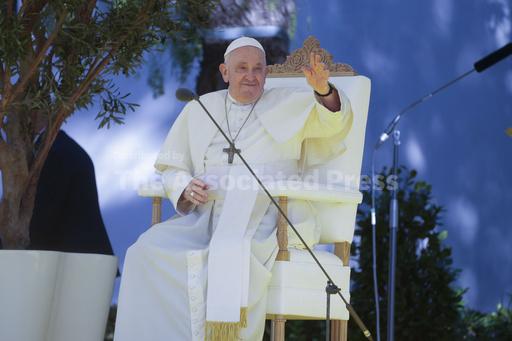 Pope Francis urges students in Portugal to fight econom... - Vimarsana News