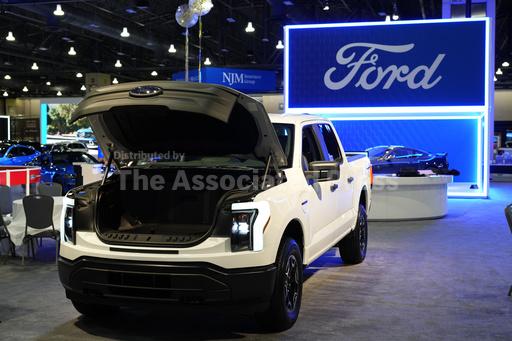Ford cutting several hundred white-collar jobs to reduc... - Vimarsana News