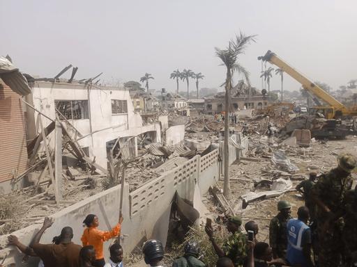 3 killed and 77 injured in a massive blast caused by ex... - Vimarsana News