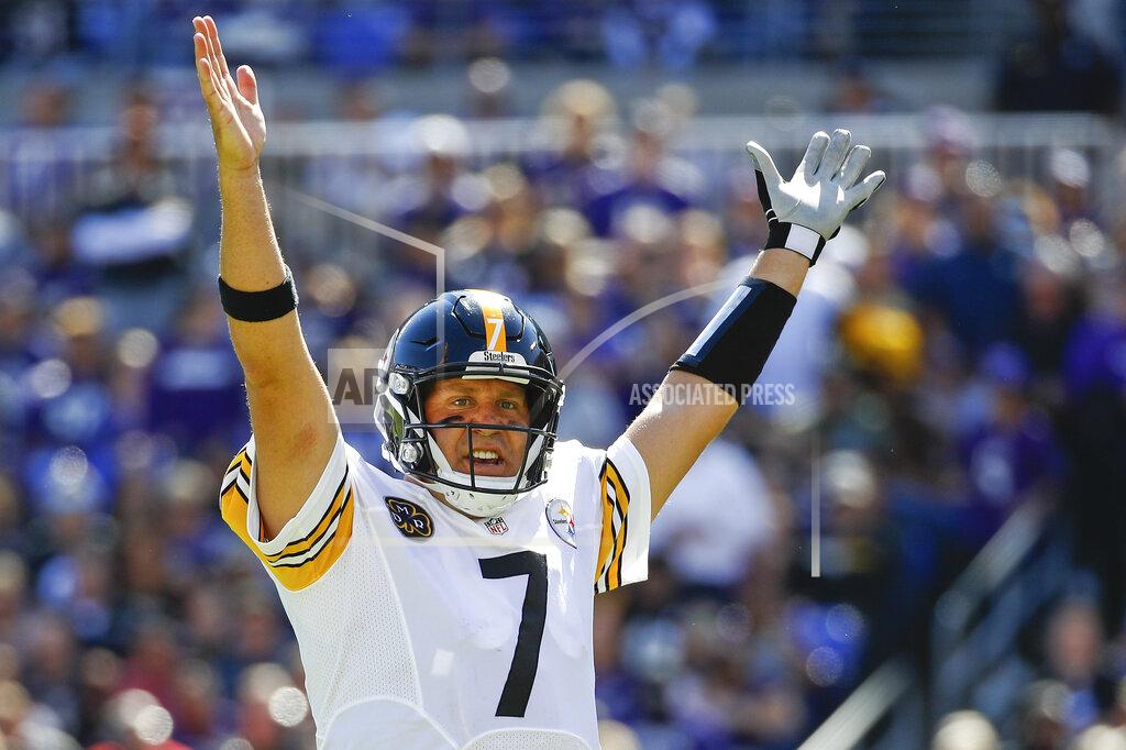Patrick Semansky FILE - In this Oct. 1, 2017, file photo, Pittsburgh Steelers quarterback Ben Roethlisberger (7) celebrates a touchdown by running back Le'Veon Bell during the first half of an NFL football game against the Baltimore Ravens in Baltimore. The Pittsburgh Steelers have reiterated repeatedly during an eventful offseason that quarterback Ben Roethlisberger remains the team's unquestioned leader. They've handed him a new deal to prove it. The Steelers and the two-time Super Bowl winner agreed to terms on a contract extension Wednesday, April 24, 2019, that will keep Roethlisberger in Pittsburgh through the 2021 season. (AP Photo/Patrick Semansky, File)