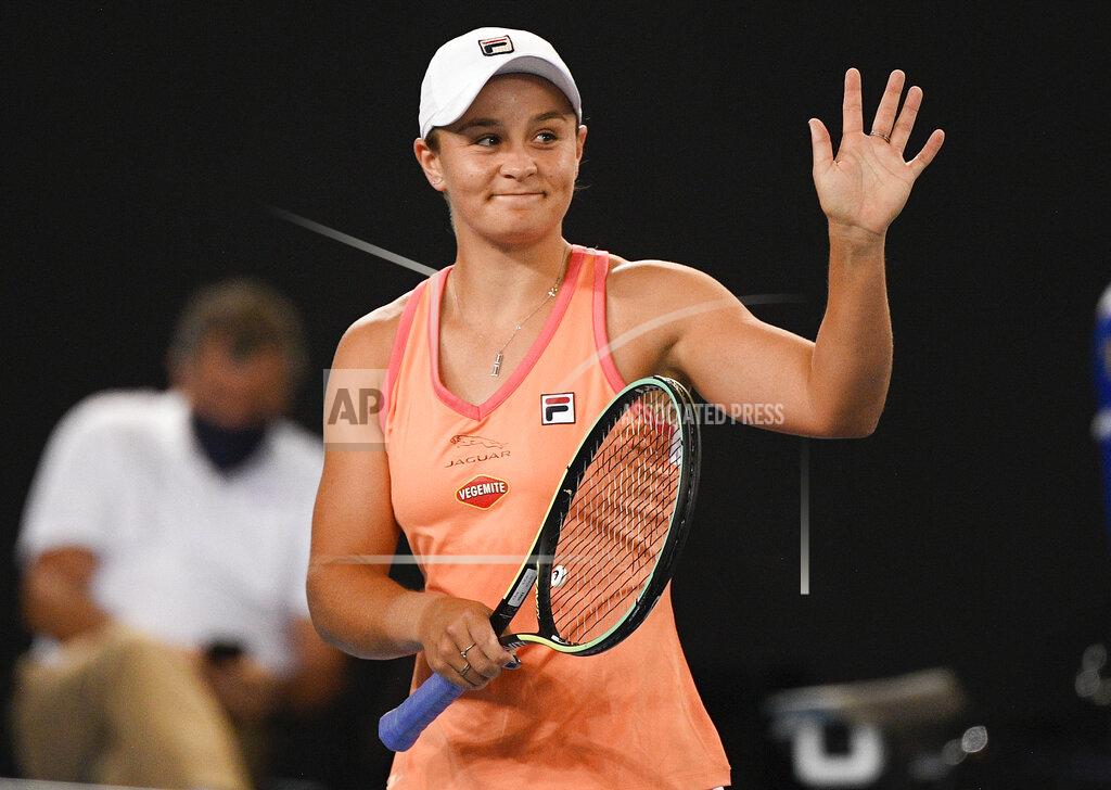 Andy Brownbill Australia's Ash Barty waves after defeating Shelby Rogers of the United States during a tuneup event ahead of the Australian Open tennis championships in Melbourne, Australia, Friday, Feb. 5, 2021.(AP Photo/Andy Brownbill)