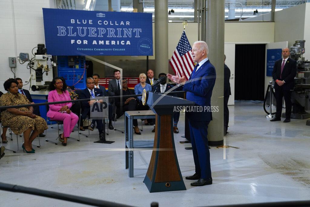 Evan Vucci President Joe Biden delivers remarks on the economy at the Cuyahoga Community College Metropolitan Campus, Thursday, May 27, 2021, in Cleveland. (AP Photo/Evan Vucci)