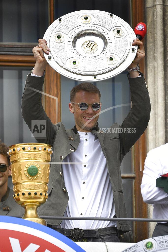 DFB Cup final 2019 FC Bayern Munich championship celebration on the Rathausbalkon / Marienplatz.