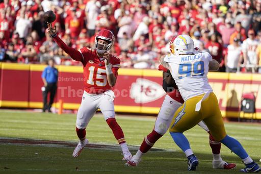 Fast starts by the Chiefs and Eagles raise the possibility of a rare Super Bowl rematch - Vimarsana News