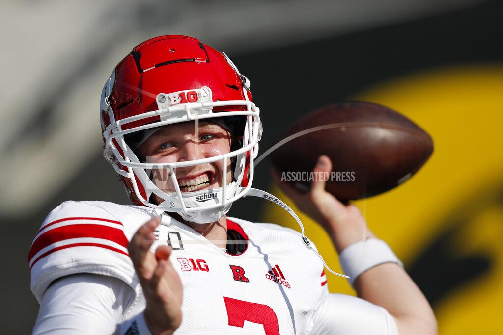 Matthew Putney Rutgers quarterback McLane Carter warms up before the first half of an NCAA college football game against Iowa, Saturday, Sept. 7, 2019, in Iowa City. (AP Photo/Matthew Putney)