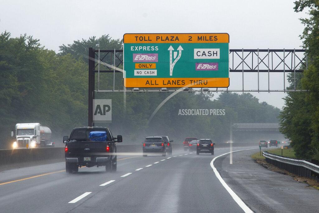 Matt Slocum Motorists drive down the New Jersey Turnpike, Friday, July 31, 2020, in Carneys Point, N.J. (AP Photo/Matt Slocum)