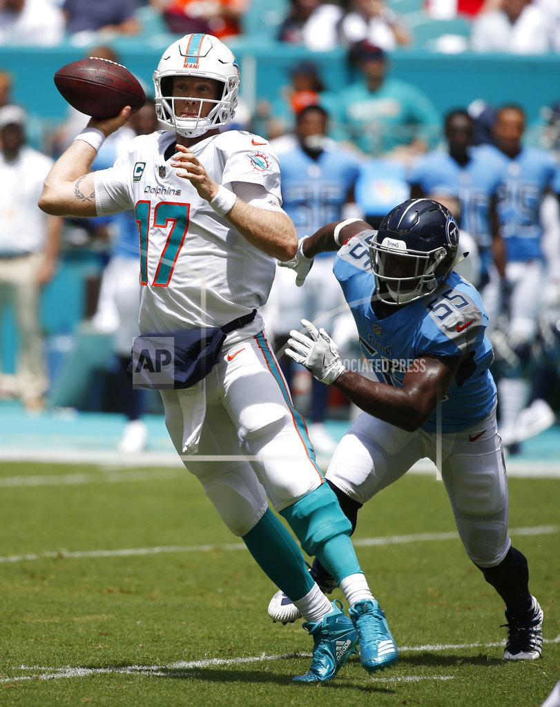Ryan Tannehill, Jayon Brown