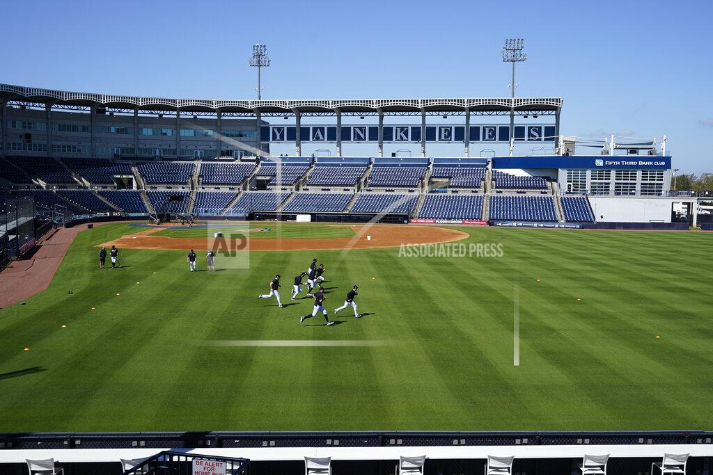 Frank Franklin Ii New York Yankees outfielders warm up during a spring training baseball workout Tuesday, Feb. 23, 2021, at George M. Steinbrenner Field in Tampa, Fla. (AP Photo/Frank Franklin II)