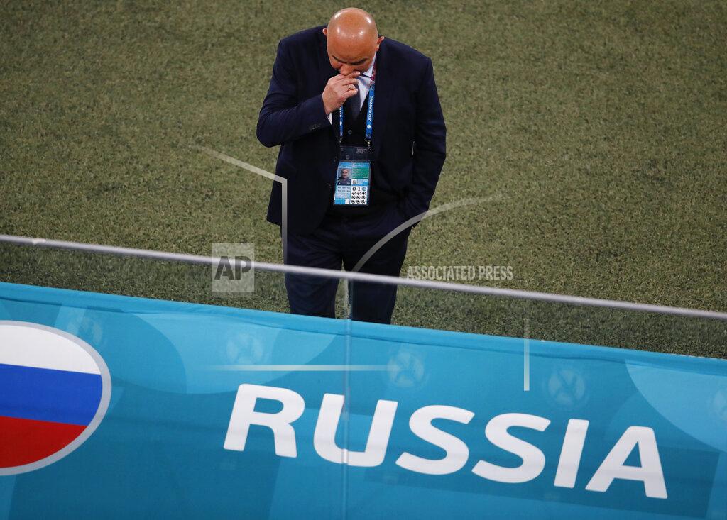 Anton Vaganov Russia's manager Stanislav Cherchesov during the Euro 2020 soccer championship group B match between Russia and Belgium at the Saint Petersburg stadium in St. Petersburg, Russia, Saturday, June 12, 2021. (Anton Vaganov/Pool via AP)