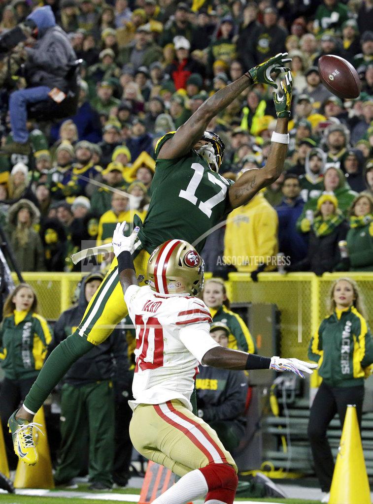 49ers Packers Football