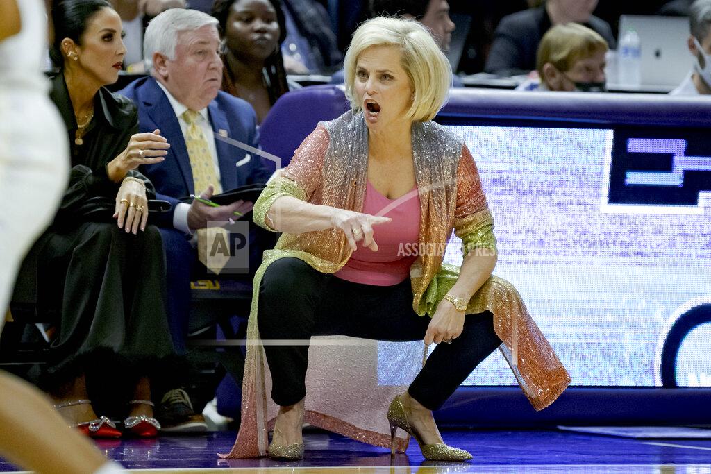 Matthew Hinton LSU head coach Kim Mulkey calls to her team during the first half of a college basketball game against Ohio State in the second round of the NCAA tournament, Monday, March 21, 2022, in Baton Rouge, La. (AP Photo/Matthew Hinton)
