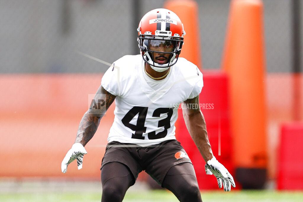 Ron Schwane Cleveland Browns defensive back John Johnson III runs through a drill during NFL football practice at the team's training facility, Wednesday, June 9, 2021, in Berea, Ohio. (AP Photo/Ron Schwane)