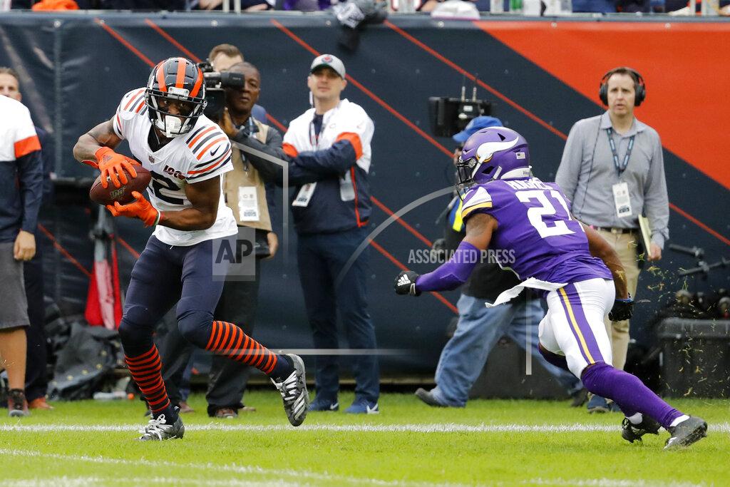 Jeff Roberson Chicago Bears wide receiver Allen Robinson, left, catches a pass as Minnesota Vikings cornerback Mike Hughes defends during the half of an NFL football game Sunday, Sept. 29, 2019, in Chicago. (AP Photo/Jeff Roberson)