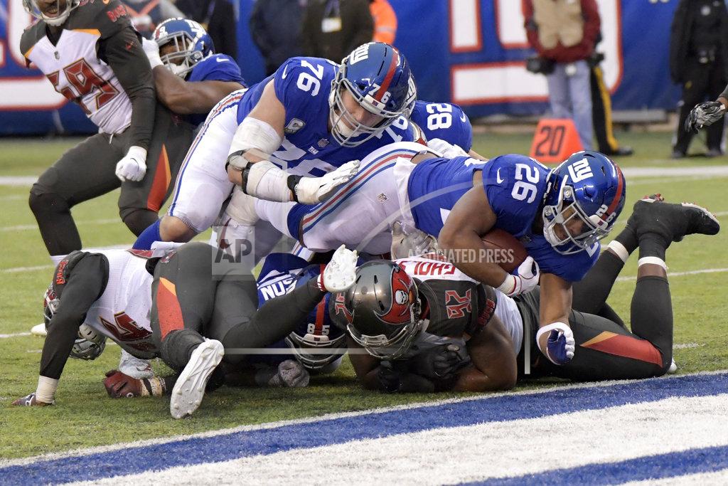 Buccaneers Giants Football