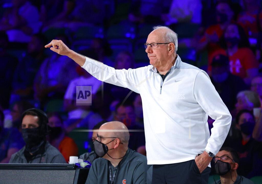 Tim Aylen In a photo provided by Bahamas Visual Services, Syracuse coach Jim Boeheim gestures during the team's NCAA college basketball game against Arizona State at Paradise Island, Bahamas, Thursday, Nov. 25, 2021. (Tim Aylen/Bahamas Visual Services via AP)
