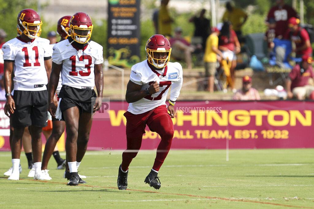 Ryan M. Kelly Washington Football Team wide receiver Terry McLaurin (17) runs a route during NFL football practice in Richmond, Va., Wednesday, July 28, 2021. (AP Photo/Ryan M. Kelly)