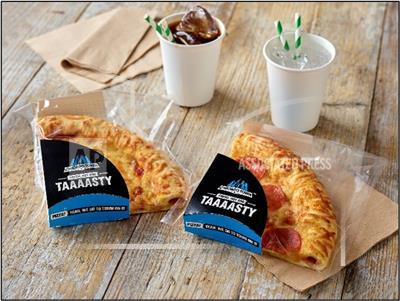 Chicago Town Pizza HandRap™ has received the Packaging News 2021 UK packaging award. This is one of several design honors recently awarded ProAmpac for its sustainable Food-to-Go Packaging. (Photo: Business Wire)