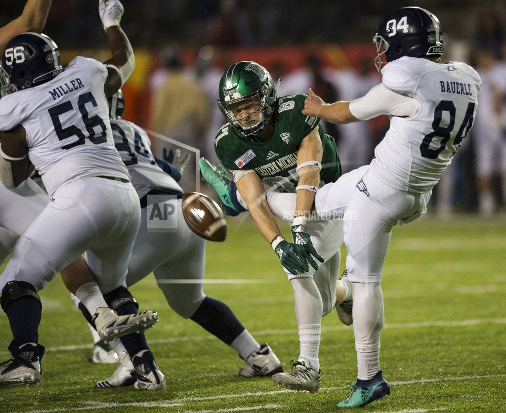 Jake Crandall Eastern Michigan wide receiver Mathew Sexton (87) blocks a punt during the Camellia Bowl NCAA college football game in Montgomery, Ala., on Saturday, Dec. 15, 2018. (Jake Crandall/The Montgomery Advertiser via AP)