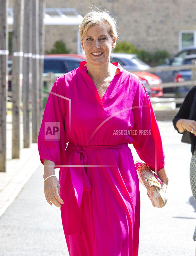 Countess Sophie visits the Charlbury Community Centre - 5/17/22