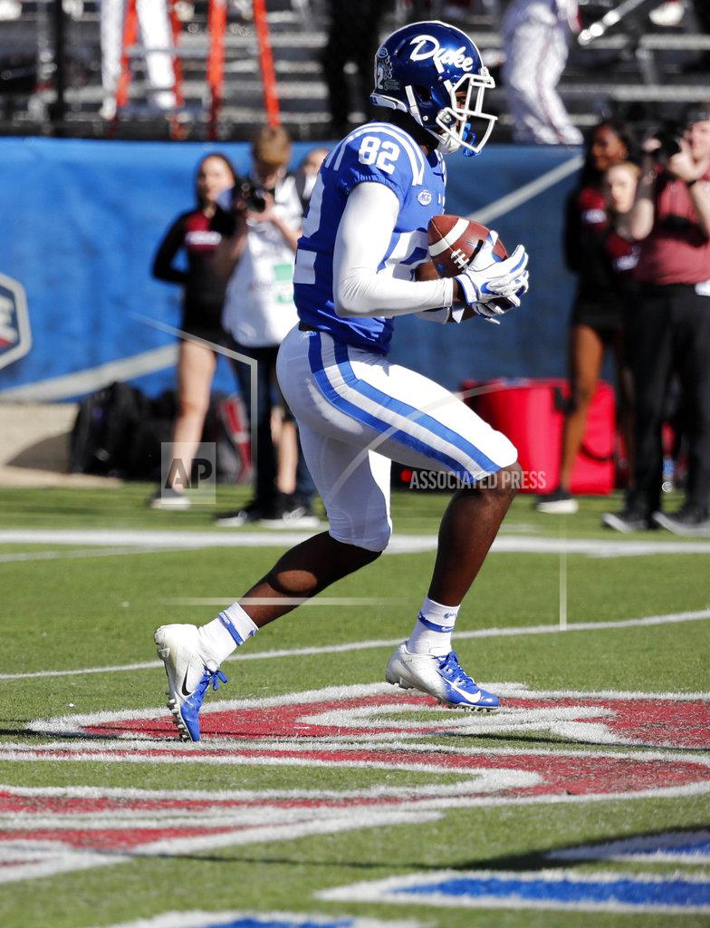 Rogelio V. Solis Duke wide receiver Chris Taylor (82) skips into the end zone with a 34-yard touchdown pass reception in the first half of the Independence Bowl, an NCAA college football game against Temple, in Shreveport, La., Thursday, Dec. 27, 2018. (AP Photo/Rogelio V. Solis)