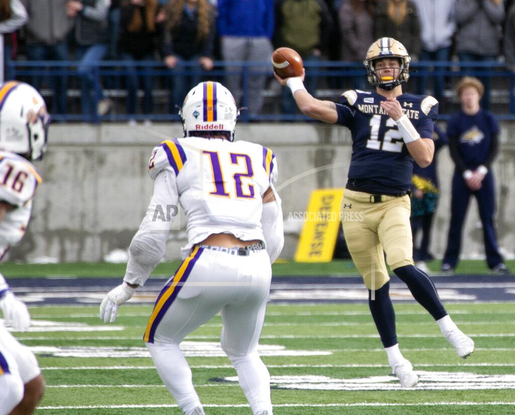 Ryan Berry Montana State's Tucker Rovig throws a pass against Albany during a second-round game in the NCAA Football Championship Subdivision playoffs Saturday, Dec. 7, 2019, in Bozeman, Mont. (Ryan Berry/Bozeman Daily Chronicle via AP)