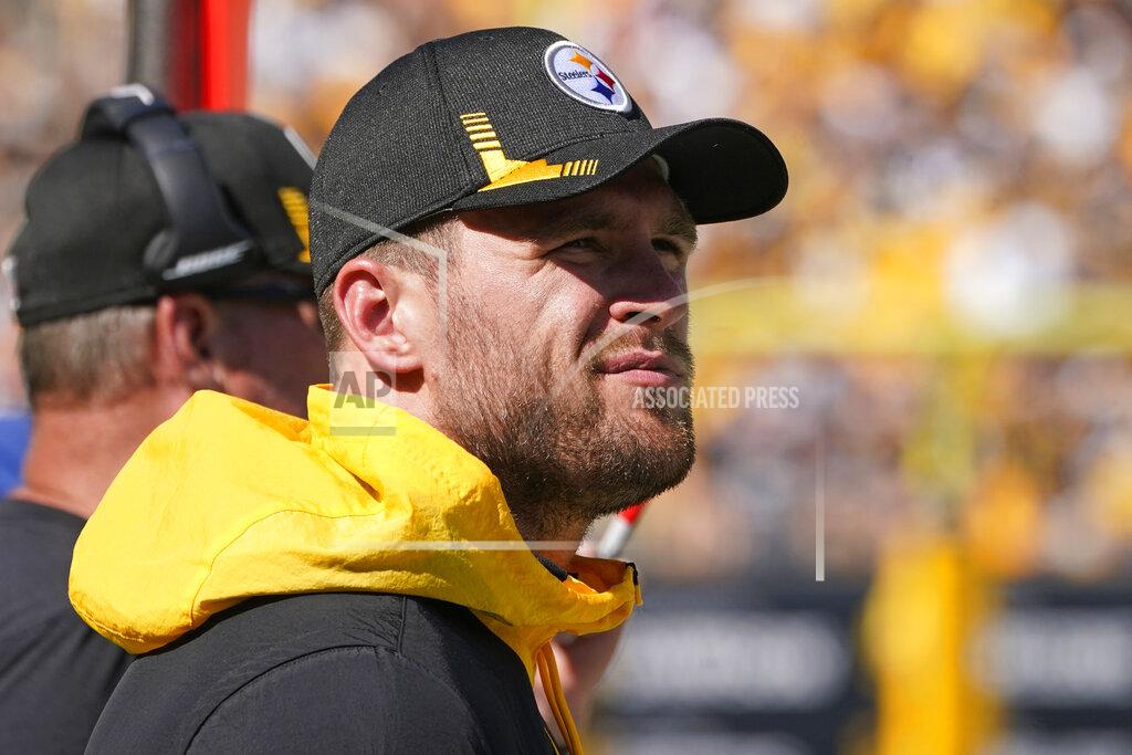 Keith Srakocic Pittsburgh Steelers outside linebacker T.J. Watt stands on the sidelines after being injured during the second half of an NFL football game against the Las Vegas Raiders, in Pittsburgh, Sunday, Sept. 19, 2021. (AP Photo/Keith Srakocic)