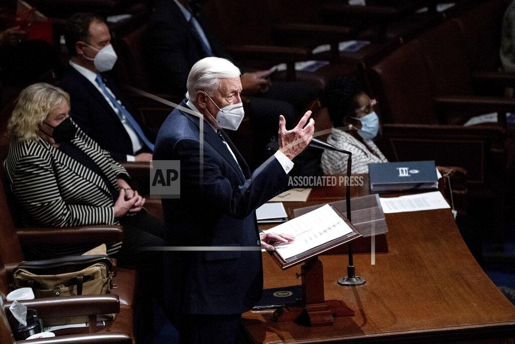 Erin Schaff Majority Leader Steny Hoyer, D-Md., speaks in the House Chamber after they reconvened for arguments over the objection of certifying Arizona’s Electoral College votes in November’s election, at the Capitol in Washington, Wednesday, Jan. 6, 2021. (Erin Schaff/The New York Times via AP, Pool)