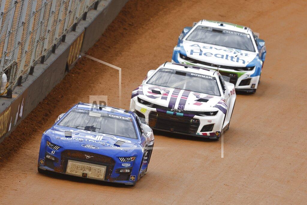 Wade Payne Cole Custer leads Alex Bowman (48) and Ross Chastain (1) during qualifying for the NASCAR Cup Series auto race Saturday, April 16, 2022, At Bristol Motor Speedway in Bristol, Tenn. (AP Photo/Wade Payne)