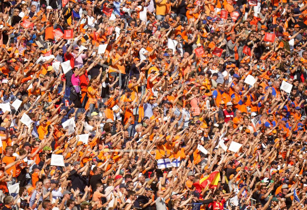 Peter Dejong Fans cheer during the drivers parade before the Formula One Dutch Grand Prix, at the Zandvoort racetrack, Netherlands, Sunday, Sept. 5, 2021. (AP Photo/Peter Dejong)
