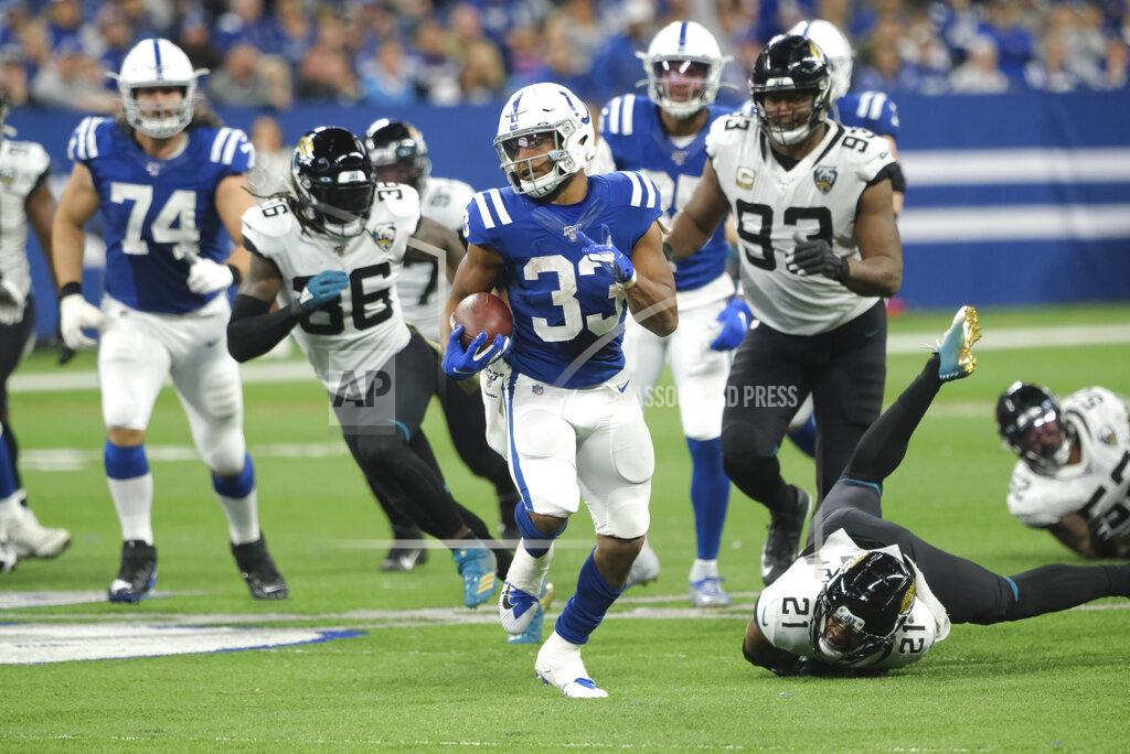 Aj Mast Indianapolis Colts' Jonathan Williams (33) runs during the second half of an NFL football game against the Jacksonville Jaguars, Sunday, Nov. 17, 2019, in Indianapolis. (AP Photo/AJ Mast)