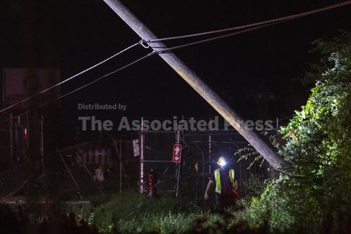 Michigan storms with 75 mph winds down trees and power... - Vimarsana News