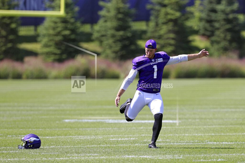 Stacy Bengs Minnesota Vikings place-kicker Greg Joseph practices during NFL football training camp in Eagan, Minn., Friday, Aug. 5, 2022. (AP Photo/Stacy Bengs)