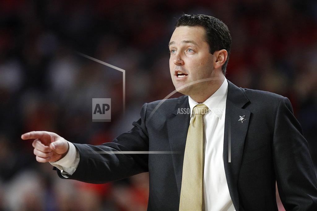 Joshua L. Jones Vanderbilt coach Bryce Drew gives directions from the bench during an NCAA college basketball game against Georgia, Wednesday, Jan. 9, 2019 in Athens, Ga. (Joshua L. Jones/Athens Banner-Herald via AP)