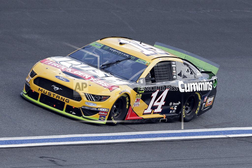Gerry Broome Clint Bowyer drives through Turn 4 during the NASCAR Cup Series auto race at Charlotte Motor Speedway in Concord, N.C., Sunday, Sept. 29, 2019. (AP Photo/Gerry Broome)