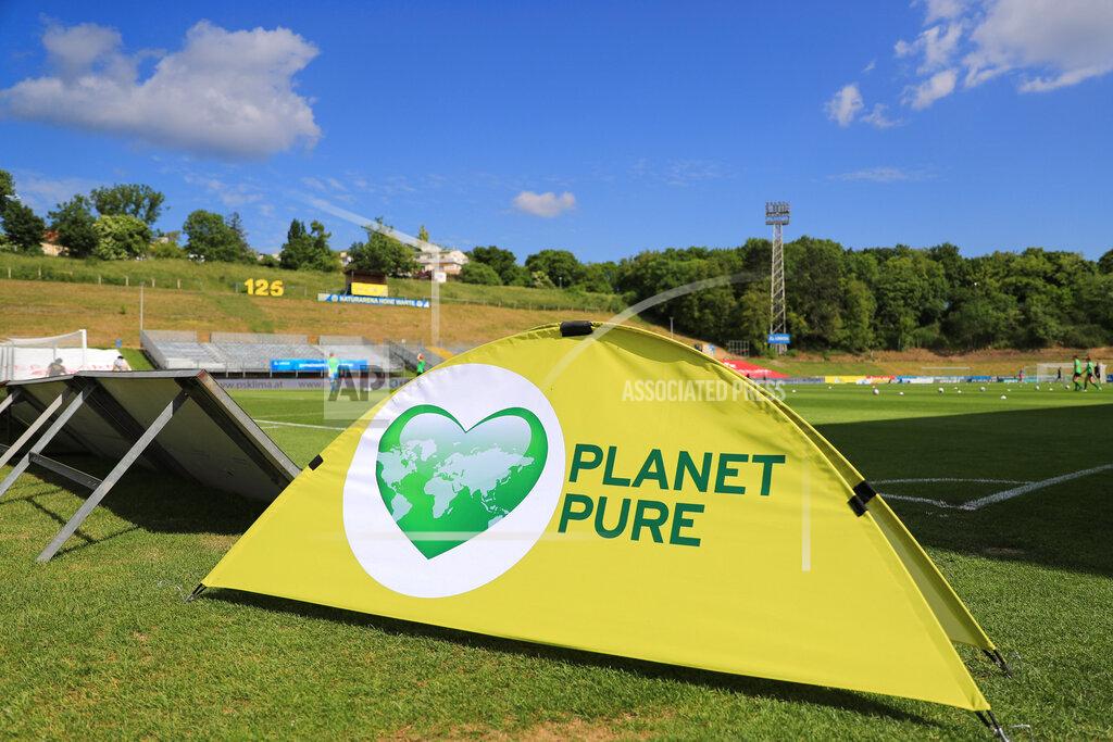 First Vienna FC vs Wacker Innsbruck - Planet Pure Frauen Bundeliga match - Vienna