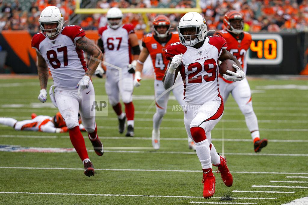 Frank Victores Arizona Cardinals running back Chase Edmonds (29) runs for a touchdown in the second half of an NFL football game against the Cincinnati Bengals, Sunday, Oct. 6, 2019, in Cincinnati. (AP Photo/Frank Victores)